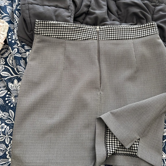 Lovely NafNaf skirt - Picture 4 of 4